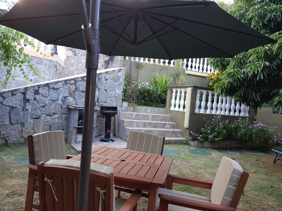 Hibiscus House Seychelles Self Catering Apartment Victoria Exterior photo