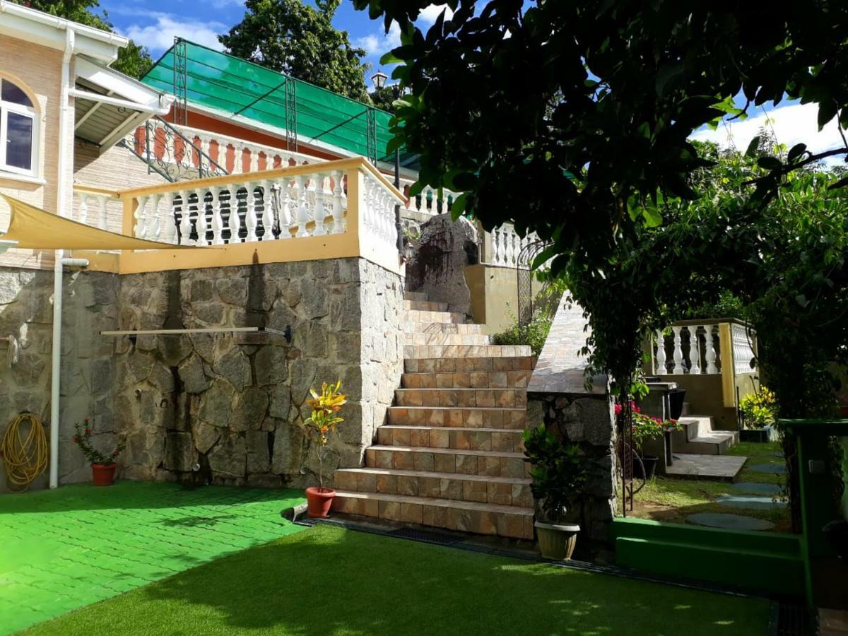 Hibiscus House Seychelles Self Catering Apartment Victoria Exterior photo